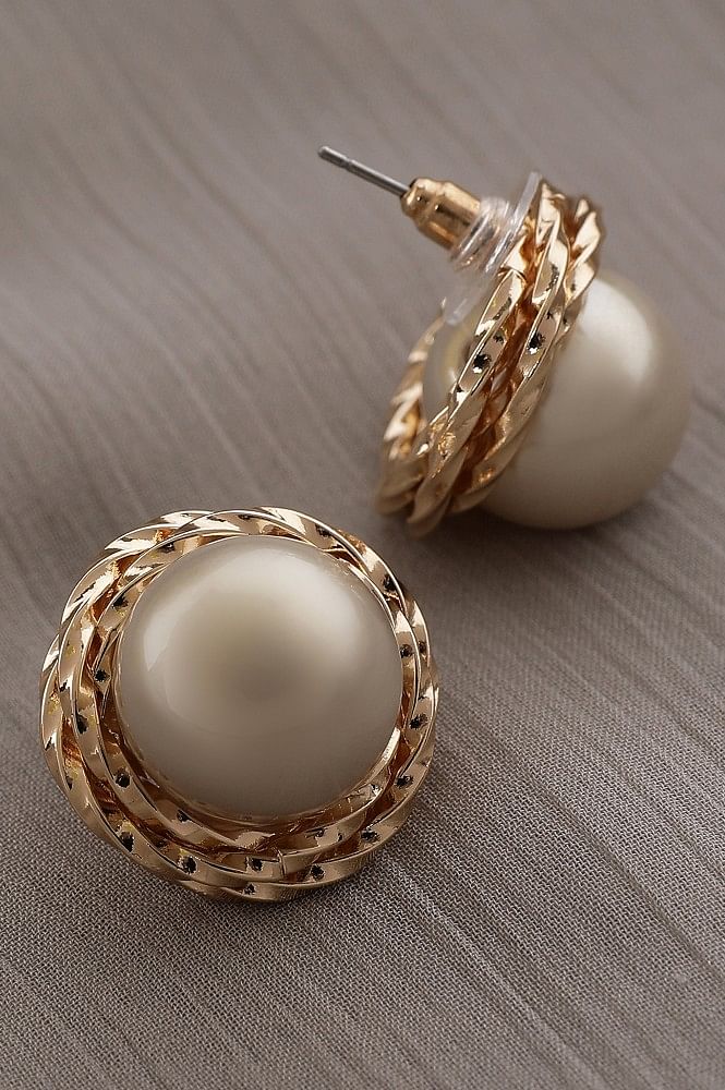 Blue pearls and kundan round stud earrings